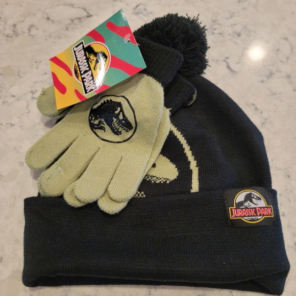 Jurassic Park Cold Weather Hat and Mittens Set Kids Unisex Universal NWT! - Picture 3 of 10